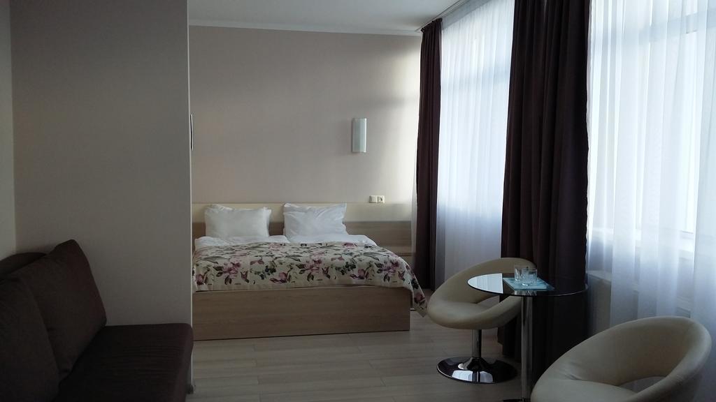 Hotel Merkuriy Lviv