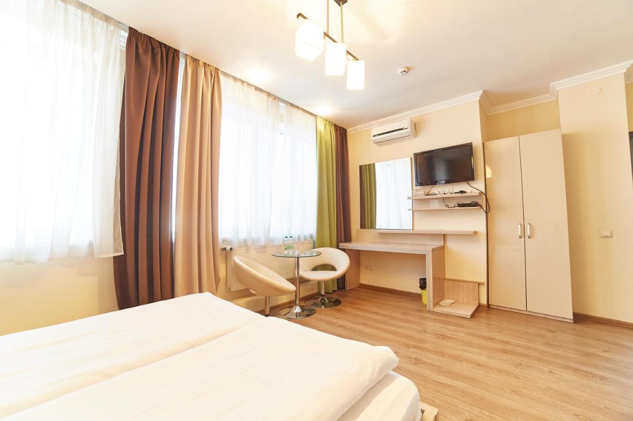 Hotel Merkuriy *